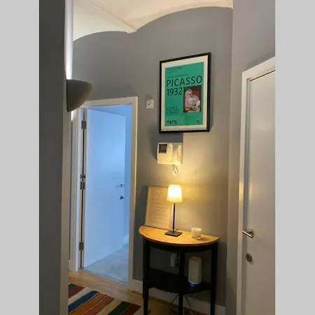 Apartment Touch Of Luxury Near Old City - Parking Available